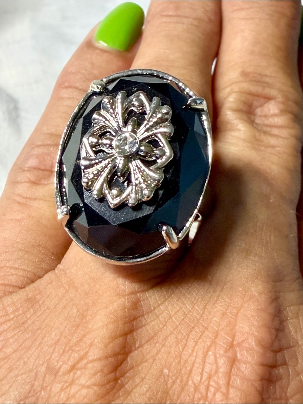 Vintage Art Deco Black Onyx Style Statement Ring Silver Tone Gothic Filigree 5.5